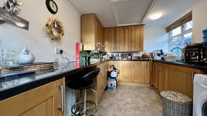 Photo 16- click for photo gallery